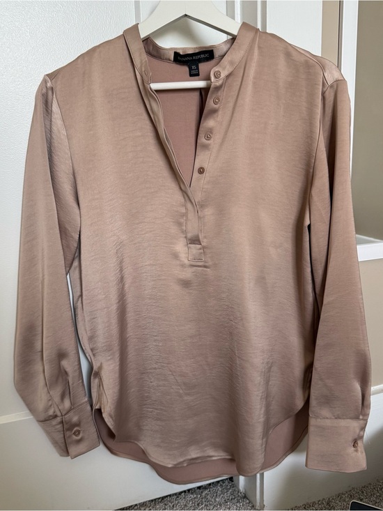 Banana Republic Tops - BR Tan Satin Henley Blouse